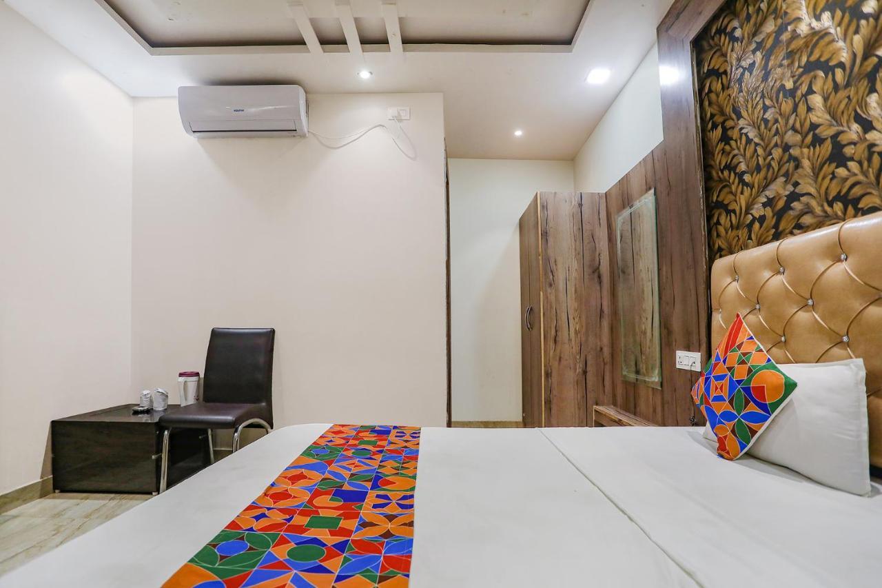 Hotel Fabexpress Shri Ram Kashi Prayagraj Exterior foto