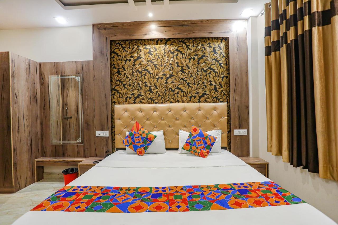 Hotel Fabexpress Shri Ram Kashi Prayagraj Exterior foto